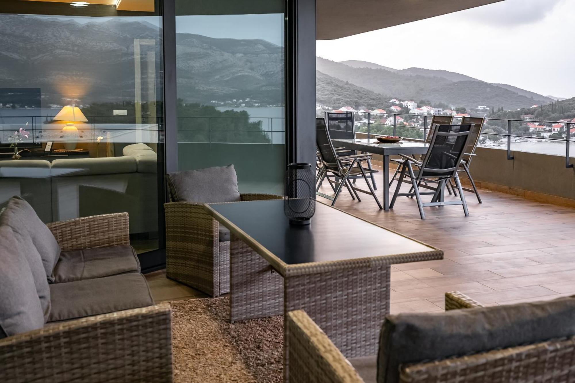 Korcula Luxury Apartments ภายนอก รูปภาพ